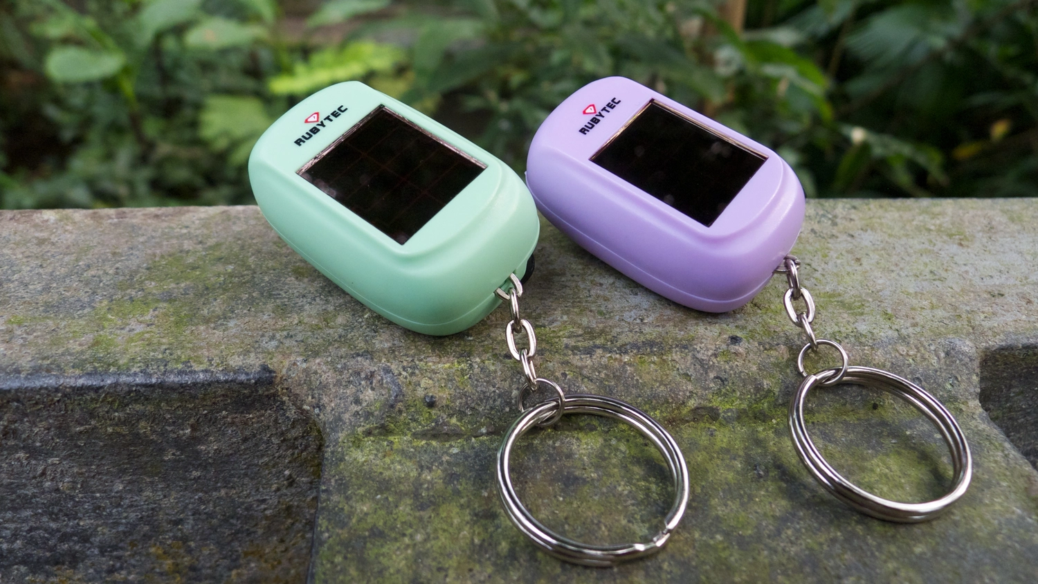 Zaklamp Rubytec Kao Baby Swing Solar Olive Green 3 Zaklamp Rubytec Kao Baby Swing Solar Olive Green - Image 3