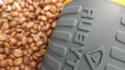 Reisbeker Rubytec Shira Travel Mug Silver 0,5L -Bo-Camp Winkel Shira Travelmug CoffeebeansL1040178 1